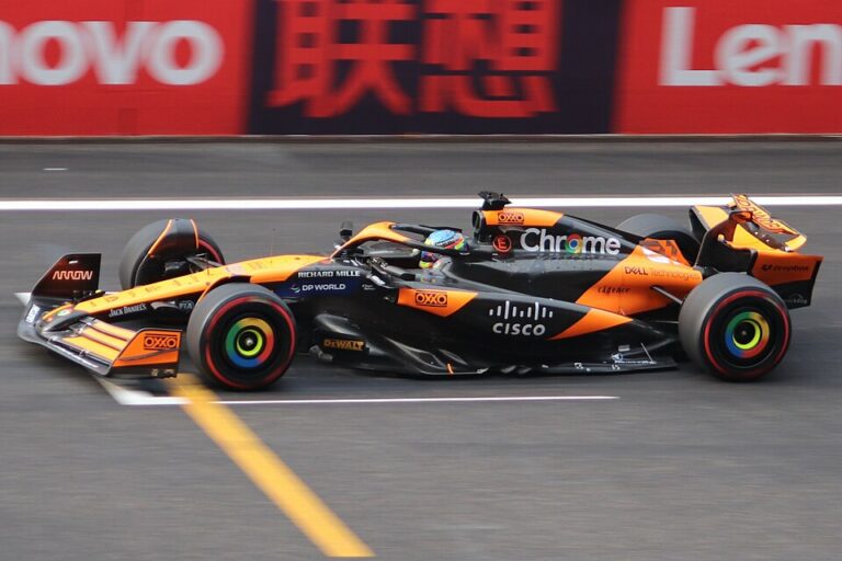 oscar-piastri-mclaren